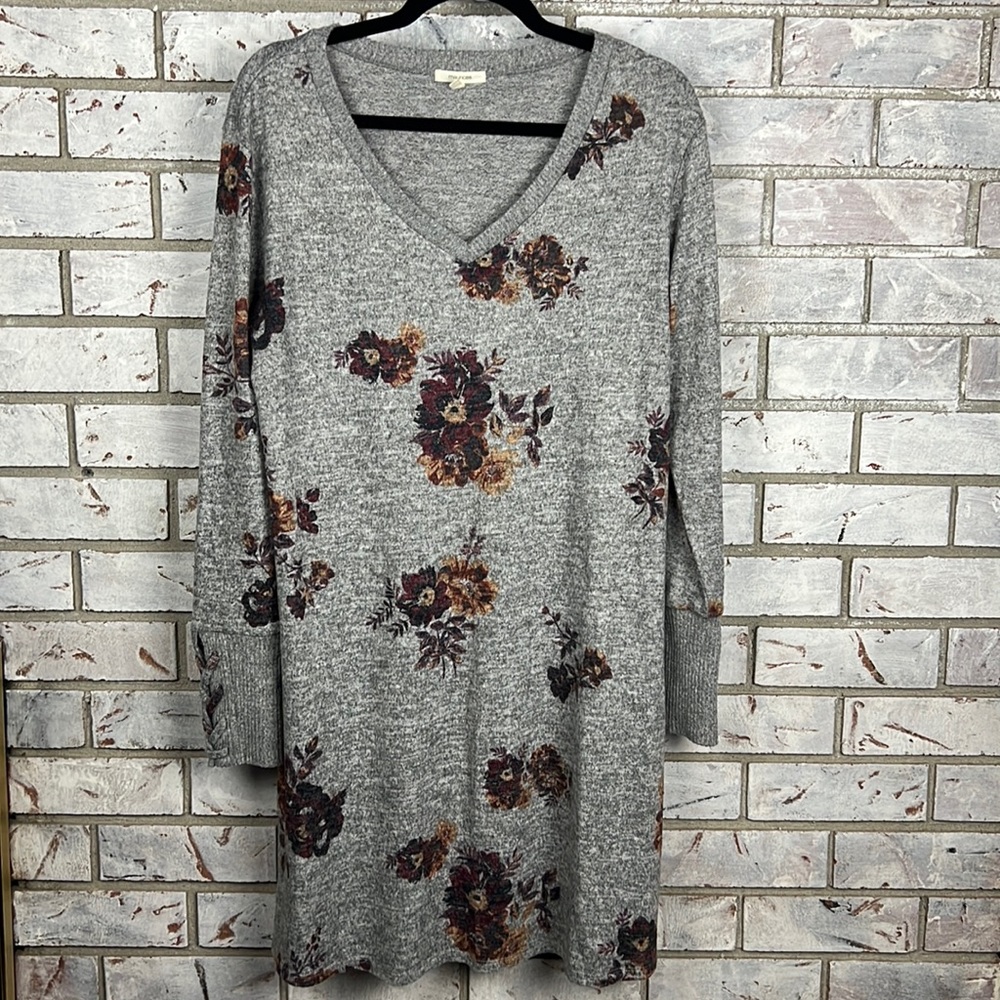 Maurices Gray Floral Long Sleeve Dress